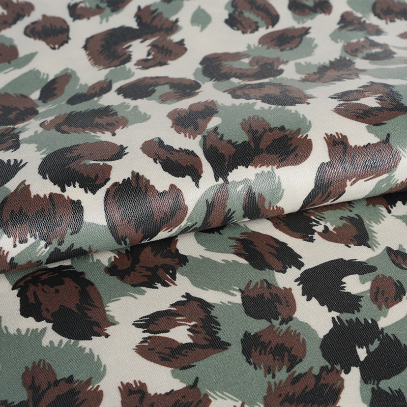 20D*21S Makapal na Gintong Cotton na Tatlong Kulay na Leopard Print na Tela