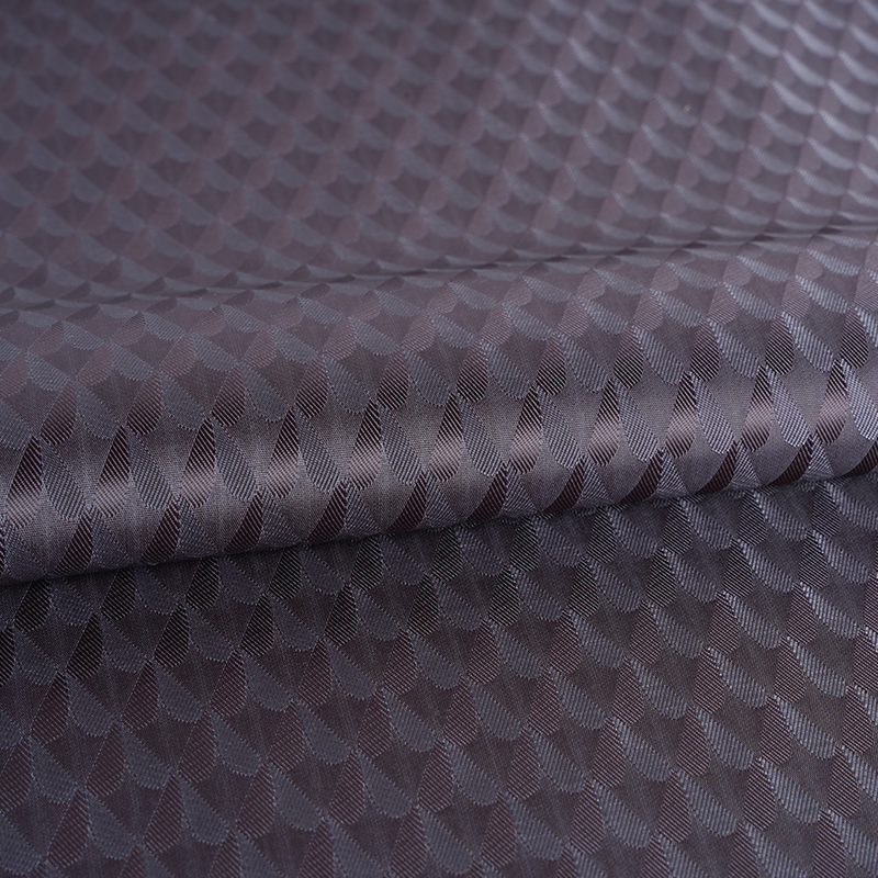 Polyester Cationic Two-Colour Symmetrical Love Jacquard Dyeing