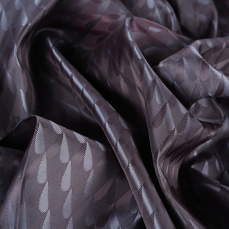 Polyester Cationic Two-Colour Symmetrical Love Jacquard Dyeing