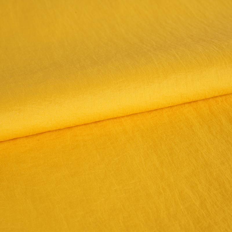 400T Semi-Matte Low Elasticity Nylon Spinning Dyeing Fabric